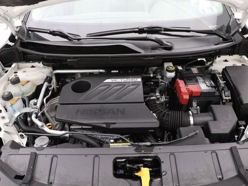 Used 2023 Nissan Rogue SL w/ SL Premium Package image 30