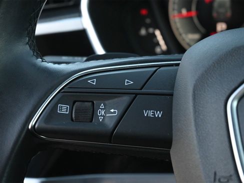 Certified 2022 Audi Q3 2.0T Premium Plus image 7