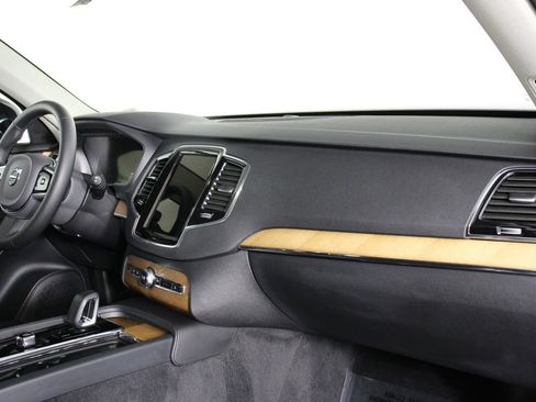 Certified 2023 Volvo XC90 T8 Plus w/ Protection Package Premier AWD/4WD image 22