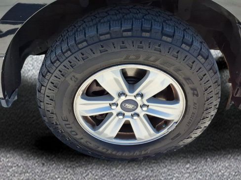 Used 2016 Ford F150 XLT image 9