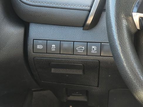 Used 2023 Toyota Camry LE image 20