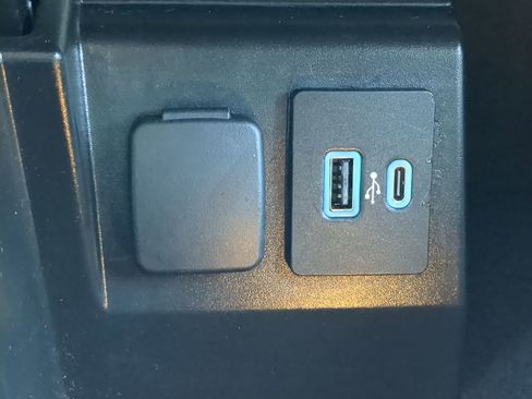 Certified 2022 Ford Explorer Limited image 20