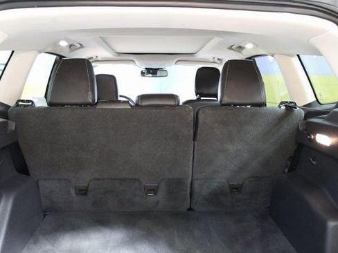 Used 2019 Ford Escape Titanium image 14