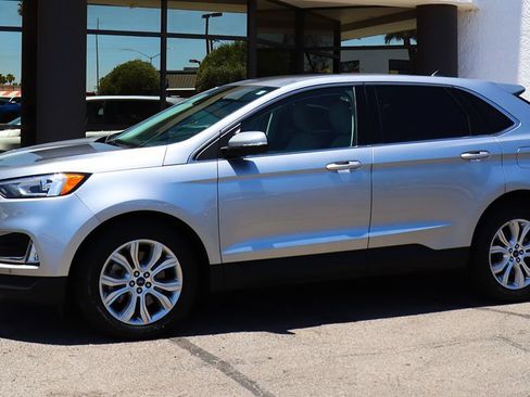 Used 2021 Ford Edge Titanium w/ Cargo Accessory Package FWD image 7