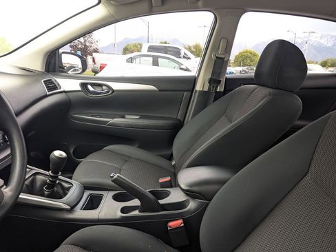 Used 2017 Nissan Sentra S FWD image 13