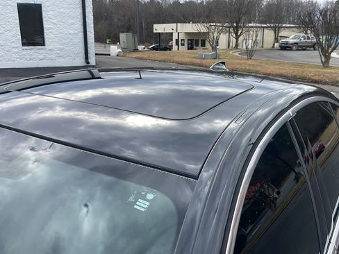 Used 2021 BMW 530i image 9