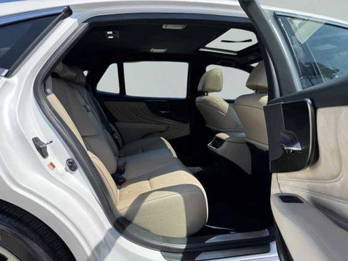 Used 2023 Lexus LS 500 w/ Accessory Package (Z2) RWD image 46
