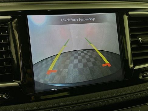 Used 2019 Chrysler Pacifica Limited image 15
