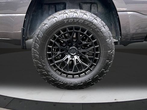 Used 2022 RAM 1500 Big Horn AWD/4WD image 36