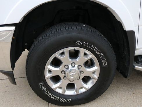 Used 2021 RAM 2500 Laramie image 24