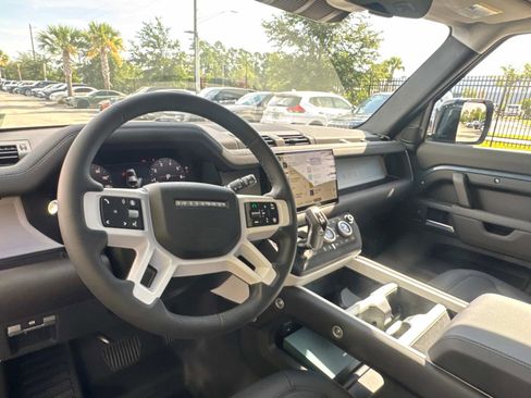 Certified 2025 Land Rover Defender 110 S image 19