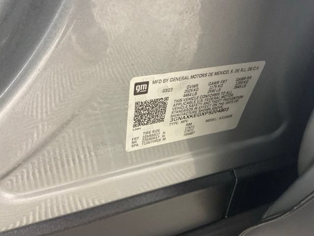 Used 2023 Chevrolet Equinox LT FWD image 33