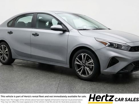 Used 2024 Kia Forte LXS image 1