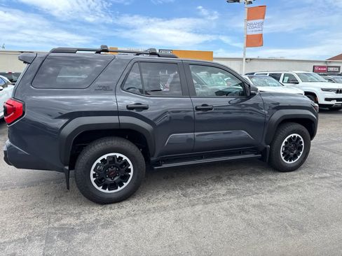 Used 2026 Toyota 4Runner TRD Off-Road AWD/4WD image 10
