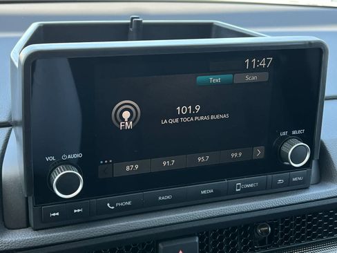 Used 2025 Honda CR-V EX image 19