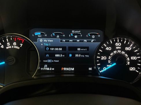 Used 2019 Ford F150 Lariat w/ Equipment Group 502A Luxury image 22