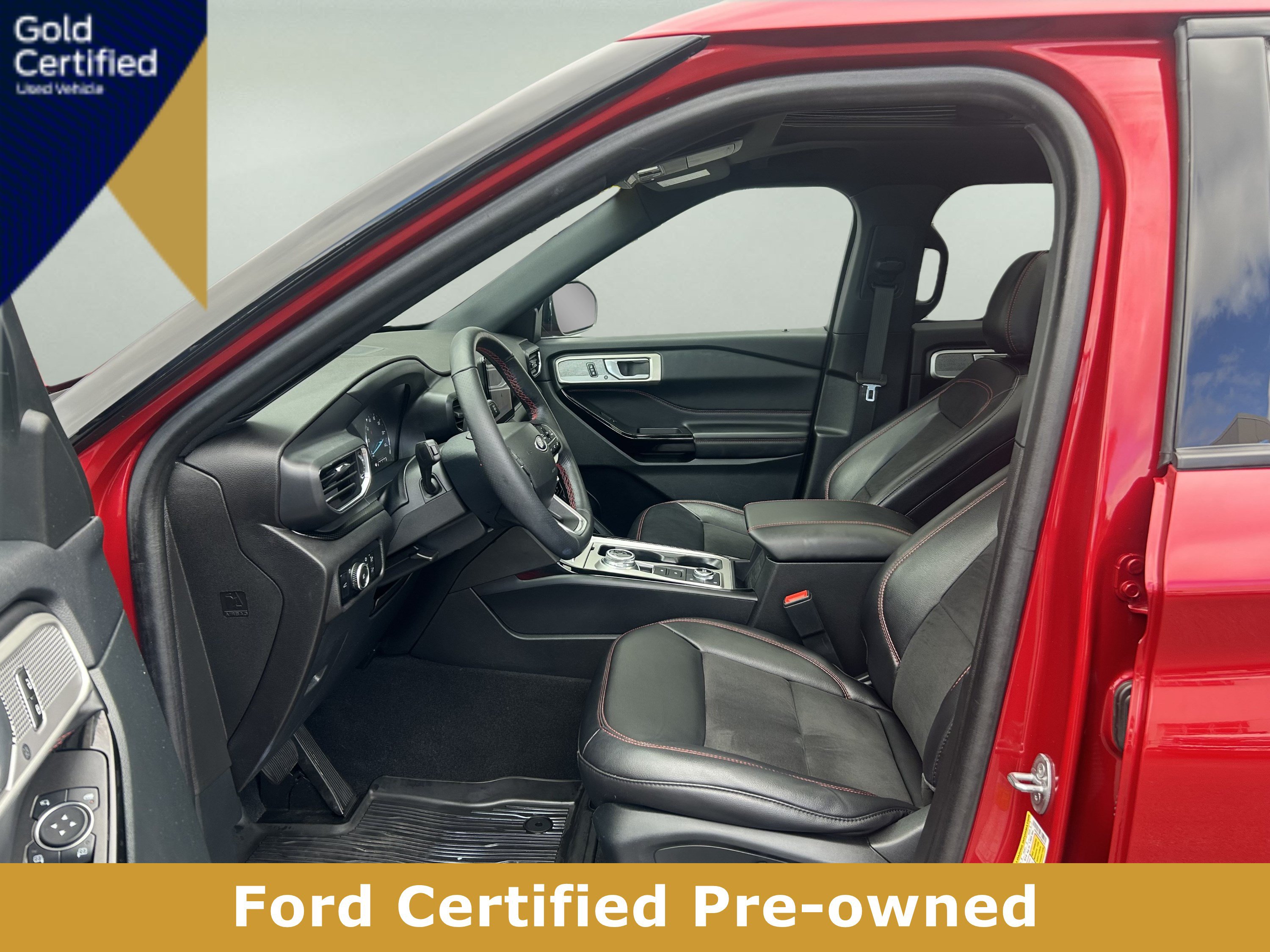 Used 2023 Ford Explorer ST-Line w/ Class IV Trailer Tow Package AWD/4WD image 9