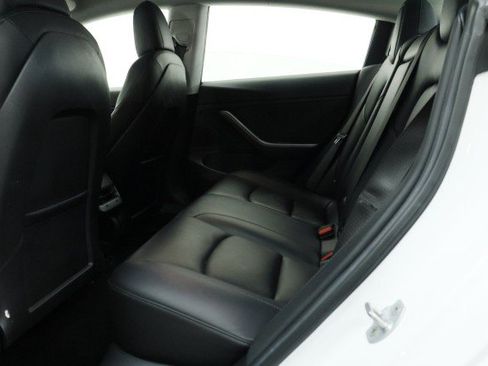 Used 2018 Tesla Model 3 Long Range RWD image 28