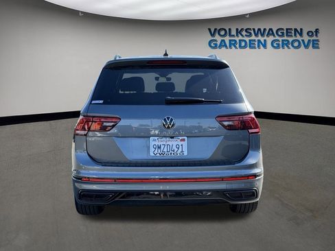 Used 2024 Volkswagen Tiguan SE R-Line image 6