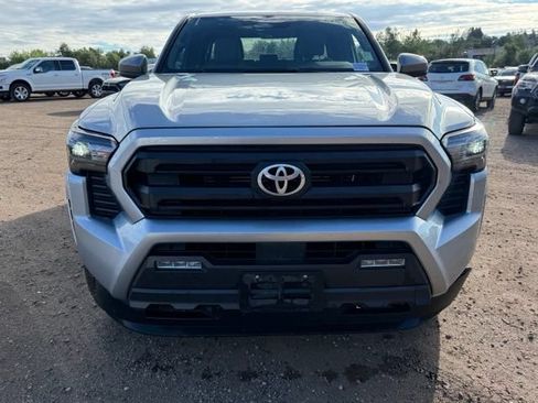 Used 2024 Toyota Tacoma SR5 AWD/4WD image 9