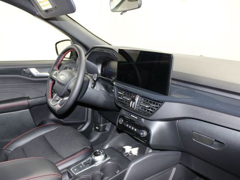 New 2026 Ford Escape ST-Line w/ Tech Pack #1 image 31