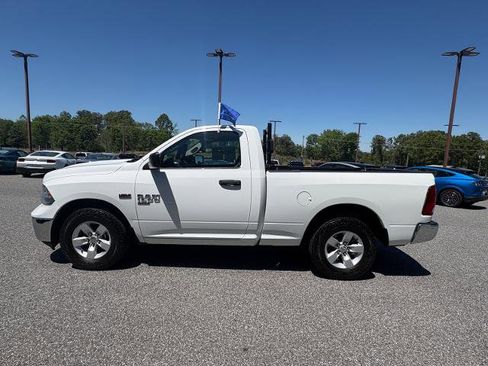 Used 2019 RAM 1500 Tradesman w/ Popular Equipment Group RWD image 5
