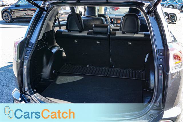 Used 2018 Toyota RAV4 Limited FWD image 36