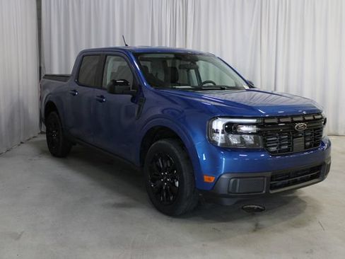 Used 2024 Ford Maverick Lariat w/ Black Appearance Package FWD image 28