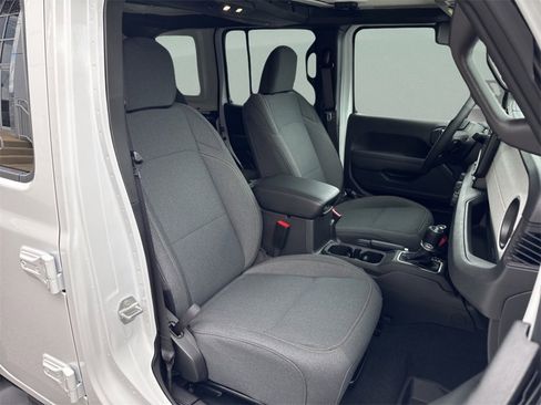 New 2026 Jeep Wrangler Sport S image 34
