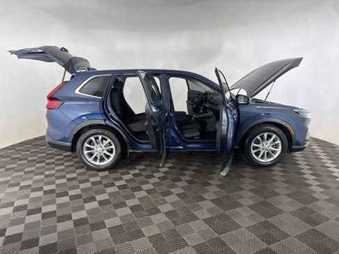 Used 2025 Honda CR-V EX image 13