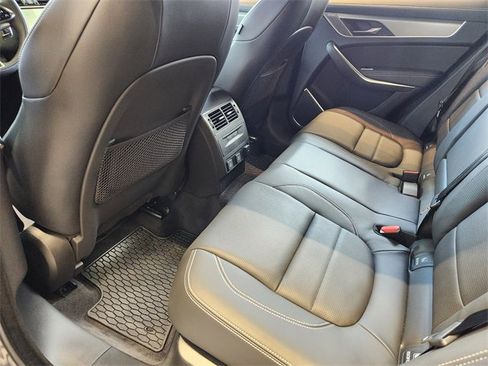 Used 2026 Jaguar F-PACE R-Dynamic S image 28