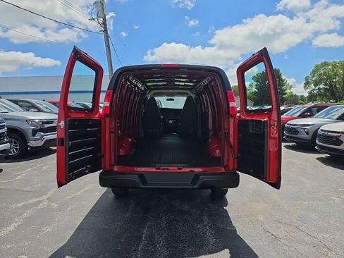New 2026 Chevrolet Express 3500 Extended w/ Driver Convenience Package RWD image 8