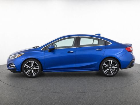 Used 2017 Chevrolet Cruze Premier w/ RS Package FWD image 2