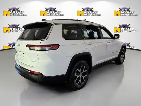 Used 2024 Jeep Grand Cherokee L Limited AWD/4WD image 4