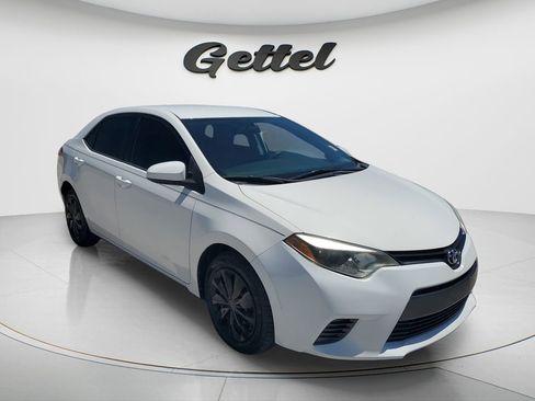 Used 2016 Toyota Corolla LE FWD image 10
