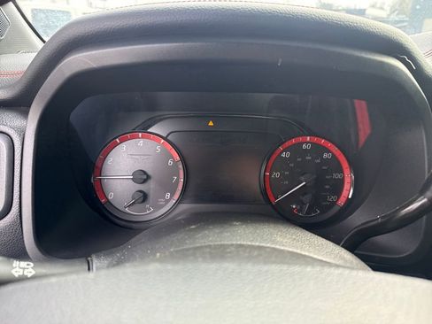 Used 2021 Nissan Titan PRO-4X w/ Pro-4x Convenience Package image 15