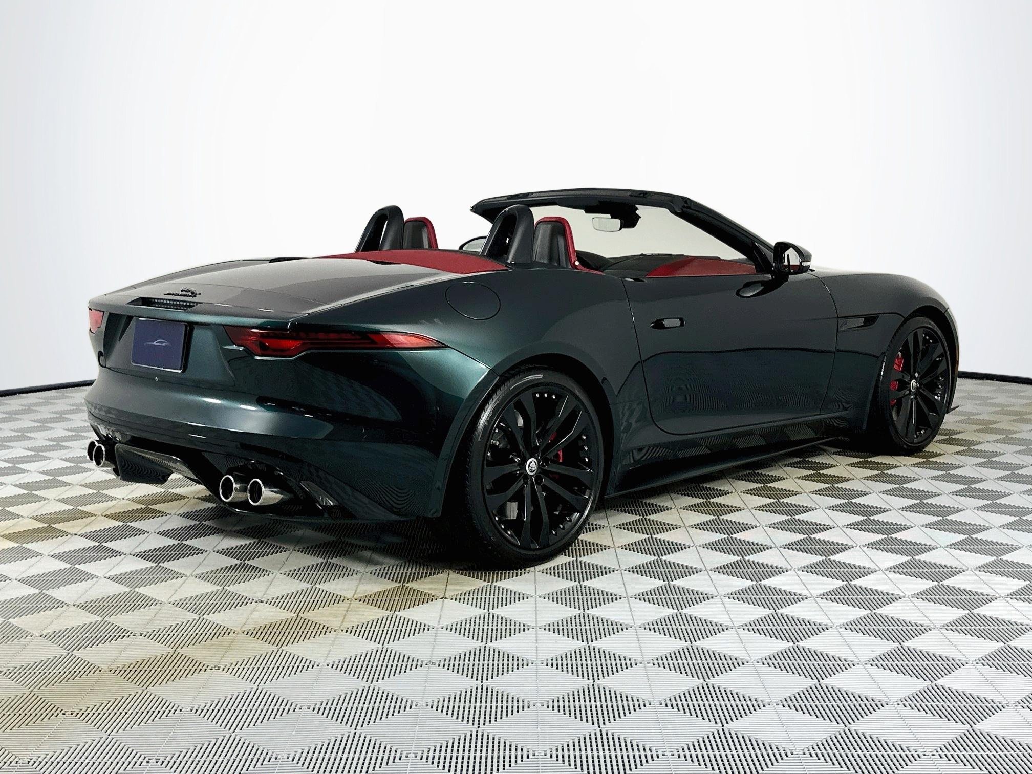 Used 2024 Jaguar F-TYPE R-Dynamic RWD image 5