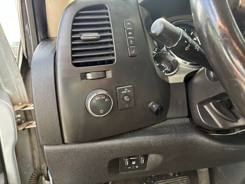 Used 2014 Chevrolet Silverado 3500 LT w/ Interior Plus Package AWD/4WD image 14