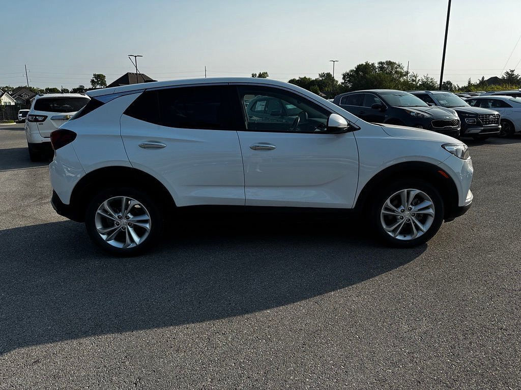 Used 2021 Buick Encore GX Preferred w/ Cold Weather Comfort Package FWD image 7