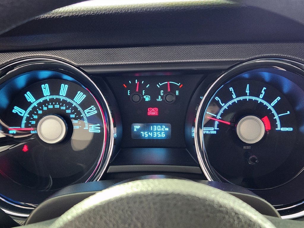 Used 2010 Ford Mustang GT RWD image 20