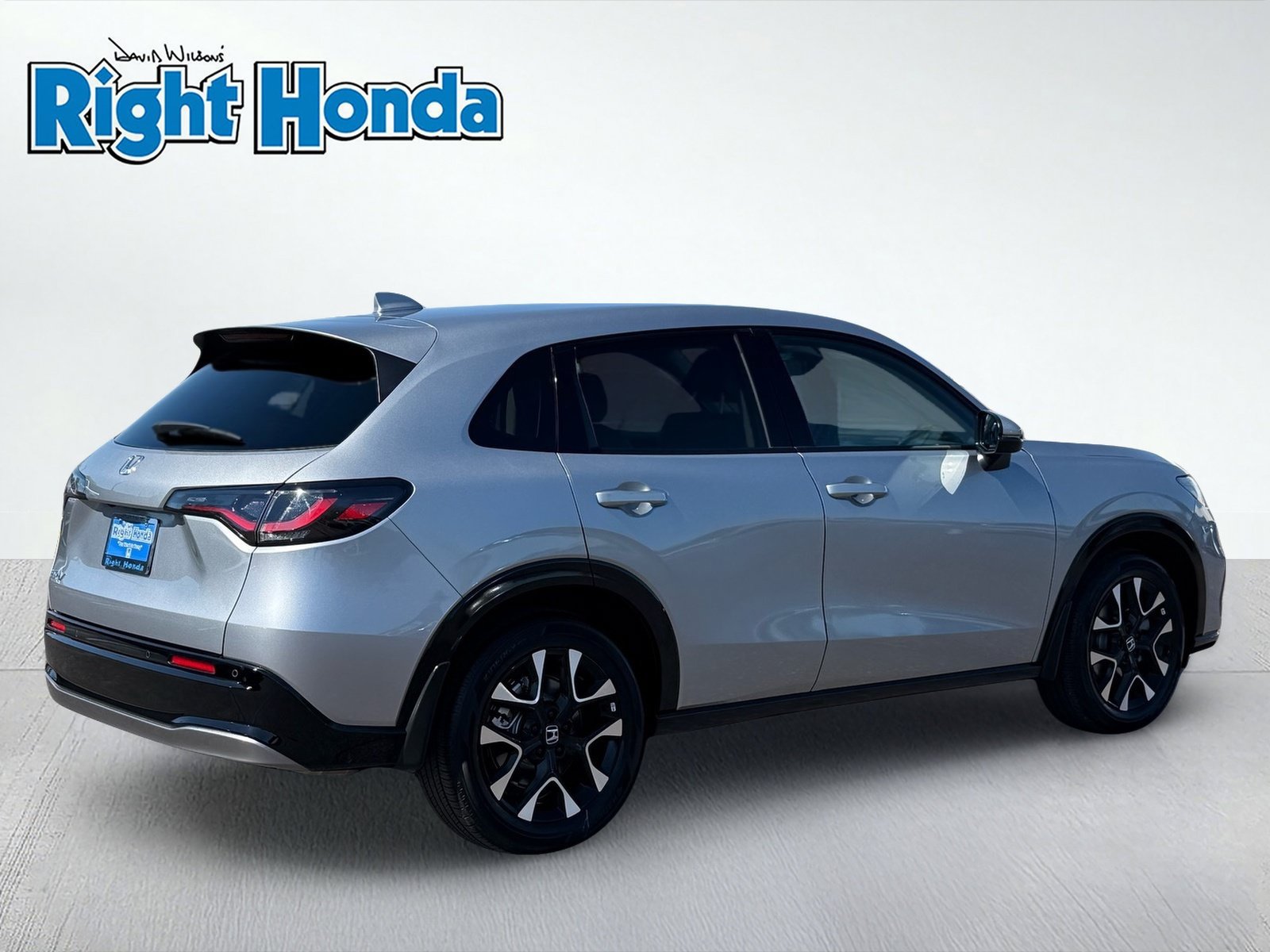 Used 2027 Honda HR-V EX-L image 9