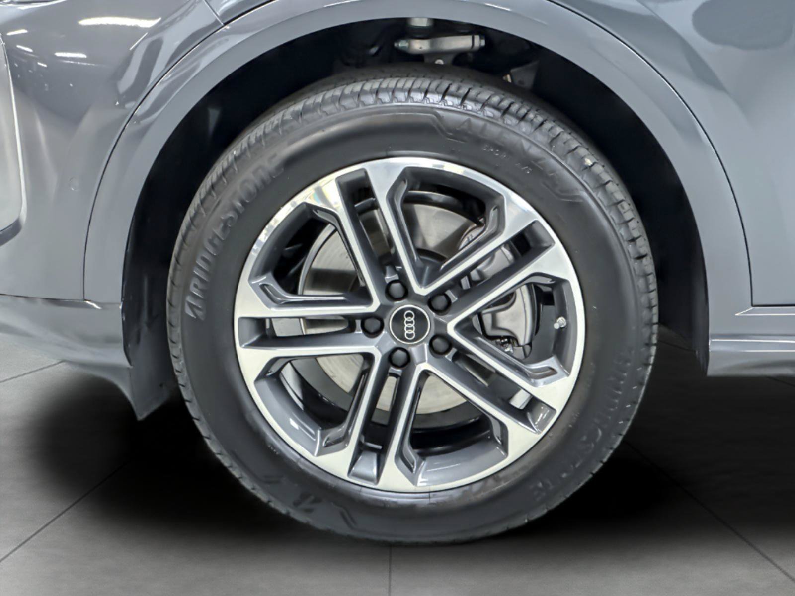 Certified 2026 Audi Q5 Premium Plus AWD/4WD image 26