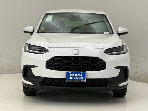 New 2026 Honda HR-V LX image 2