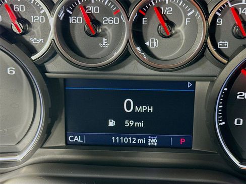 Used 2020 Chevrolet Silverado 1500 LT w/ All-Star Edition image 6