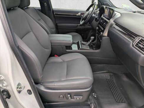 Used 2023 Lexus GX 460 Premium AWD/4WD image 22