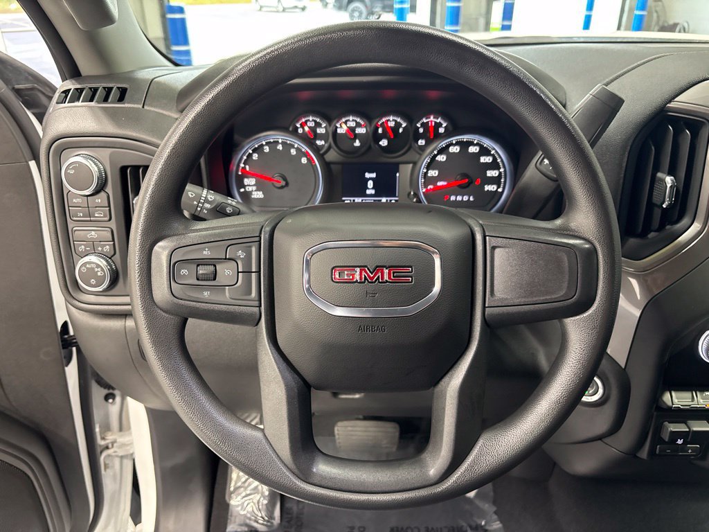 Used 2023 GMC Sierra 1500 Pro w/ Graphite Edition AWD/4WD image 12