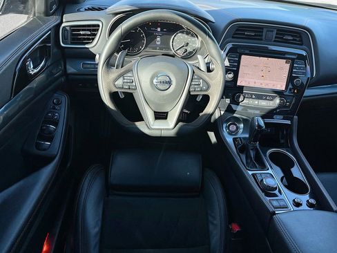 Used 2021 Nissan Maxima SR w/ Sport Mat Group FWD image 23