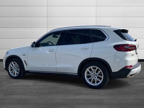 Used 2023 BMW X5 xDrive45e w/ Executive Package image 4