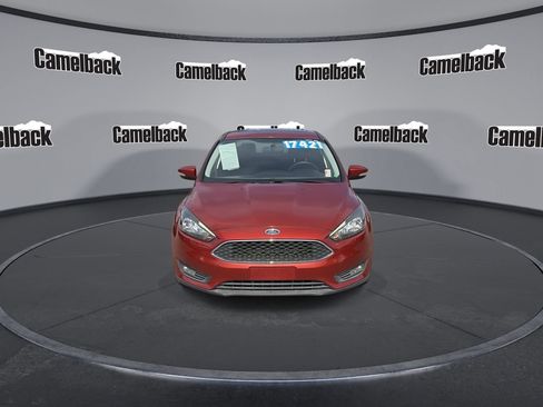 Used 2018 Ford Focus SEL FWD image 2