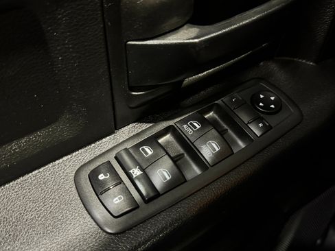 Used 2020 RAM 5500 Tradesman w/ Chrome Appearance Group image 30